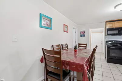 211 Buncombe Street, Greer, SC 29650 - Photo 9