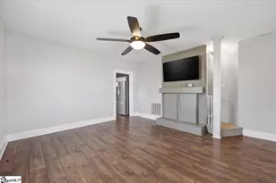 8 Circle St, Travelers Rest, SC 29690 - Photo 7