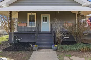 8 Circle St, Travelers Rest, SC 29690 - Photo 3