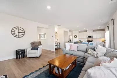 505 Silverado Avenue, Greenville, SC 29605 - Photo 9