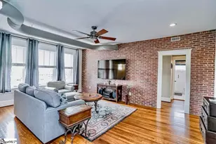 400 E Washington St, Greenville, SC 29601 - Photo 5