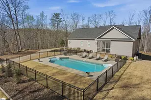 14 Hickory St, Williamston, SC 29697 - Photo 29