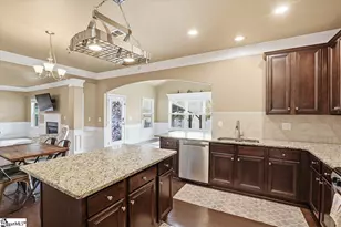 405 Shafer Ct, Spartanburg, SC 29301 - Photo 11