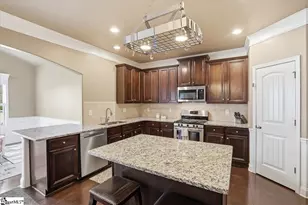 405 Shafer Ct, Spartanburg, SC 29301 - Photo 9