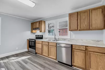 215 W Roosevelt Drive, Anderson, SC 29626 - Photo 17