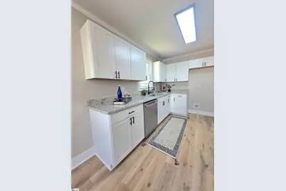 118 Woodland Drive, Greenville, SC 29617 - Photo 9