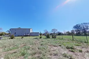 186 Stover And Hurley Dr, Gray Court, SC 29645 - Photo 23