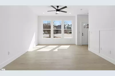 433 Ambiance Court, Spartanburg, SC 29301 - Photo 5