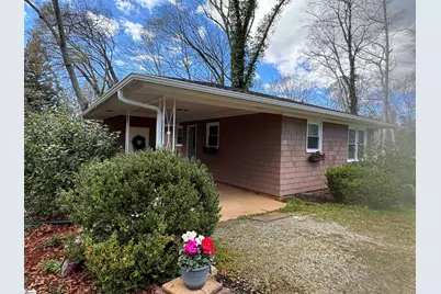 128 Applewood Lane, Spartanburg, SC 29307 - Photo 1