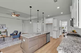 565 Fenwick Dr, Woodruff, SC 29388 - Photo 9