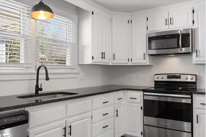 206 Cardinal Drive, Taylors, SC 29687 - Photo 9