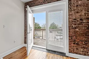 233 N Main St, Greenville, SC 29601 - Photo 3