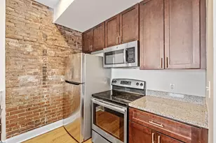 233 N Main St, Greenville, SC 29601 - Photo 7