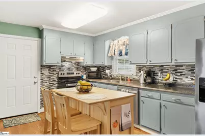 502 Rampey Street, Easley, SC 29640 - Photo 9