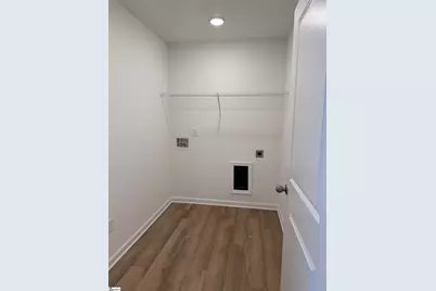 613 Autumn Lake Road, Simpsonville, SC 29681 - Photo 9