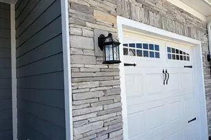 613 Autumn Lk Rd, Simpsonville, SC 29681 - Photo 7