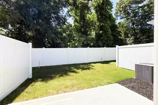 613 Autumn Lk Rd, Simpsonville, SC 29681 - Photo 21