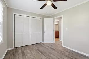 105 Kestrel Ct, Taylors, SC 29687 - Photo 17