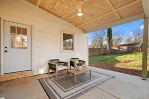 414 Potomac Ave, Greenville, SC 29605 - Photo 17