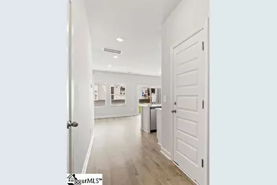 122 122 Arrow Court, Greer, SC 29651 - Photo 3