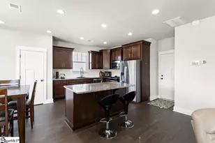 409 Merkel Dr, Greer, SC 29651 - Photo 5