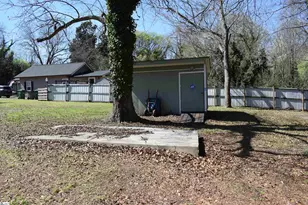 221 Hill St, Gaffney, SC 29340 - Photo 17