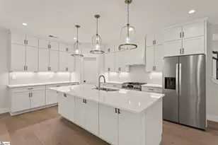 50 Waldrop Rd, Taylors, SC 29687 - Photo 5