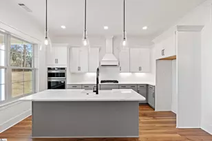 107 Halowell Ln, Travelers Rest, SC 29690 - Photo 15