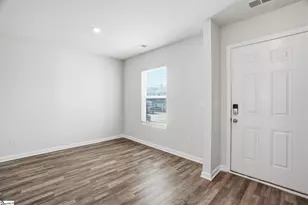 308 Long Grove Ln, Greer, SC 29650 - Photo 3