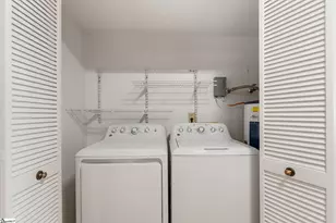 213 Creek Forest Dr, Greenville, SC 29615 - Photo 9