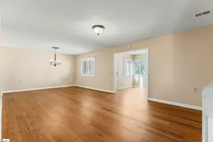 213 Creek Forest Dr, Greenville, SC 29615 - Photo 13