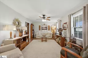 276 Lake Forest Dr, Spartanburg, SC 29307 - Photo 7