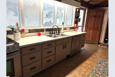 323 Workman Avenue, Woodruff, SC 29388 - Photo 13