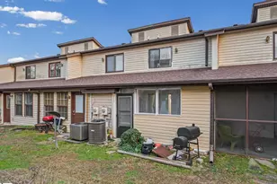 100 Buttercup Way, Taylors, SC 29687 - Photo 3