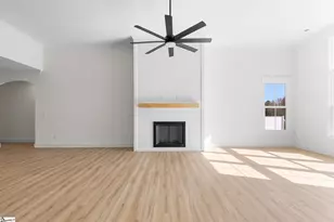 1165 Goodjoin Rd, Campobello, SC 29322 - Photo 9