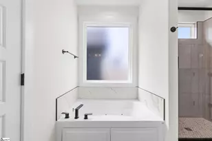 1165 Goodjoin Rd, Campobello, SC 29322 - Photo 23