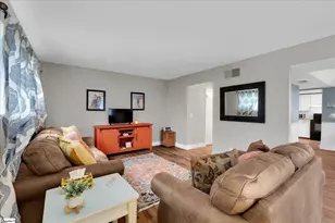 1 Briarcreek Pl, Greenville, SC 29615 - Photo 7