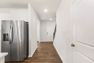 1009 Skidaway Drive, Spartanburg, SC 29303 - Photo 5