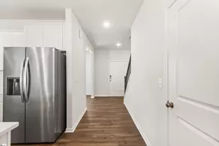 1009 Skidaway Dr, Spartanburg, SC 29303 - Photo 5