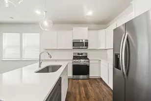 1009 Skidaway Dr, Spartanburg, SC 29303 - Photo 7