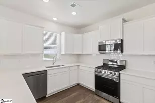 1017 Skidaway Dr, Spartanburg, SC 29303 - Photo 11