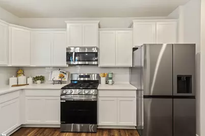 1017 Skidaway Drive, Spartanburg, SC 29303 - Photo 9