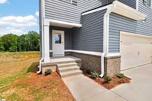 103 Spg Knl Wy, Fountain Inn, SC 29644 - Photo 3