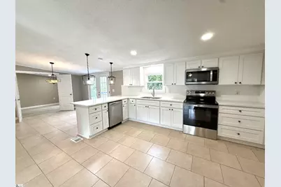 130 Bell Avenue, Inman, SC 29369 - Photo 3