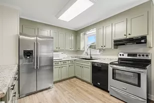 242 Vera Holliday Rd, Six Mile, SC 29682 - Photo 9