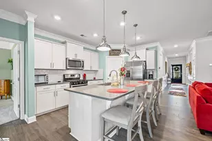 607 Raleighwood Ln, Simpsonville, SC 29681 - Photo 9