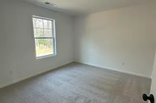 323 E Pyrenees Dr, Wellford, SC 29385 - Photo 29