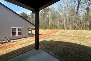 323 E Pyrenees Dr, Wellford, SC 29385 - Photo 25