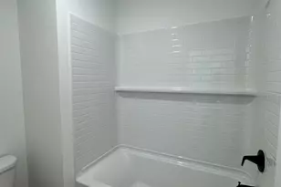 323 E Pyrenees Dr, Wellford, SC 29385 - Photo 31