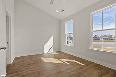 220 Lake Greenwood Boulevard, Greenwood, SC 29649 - Photo 7